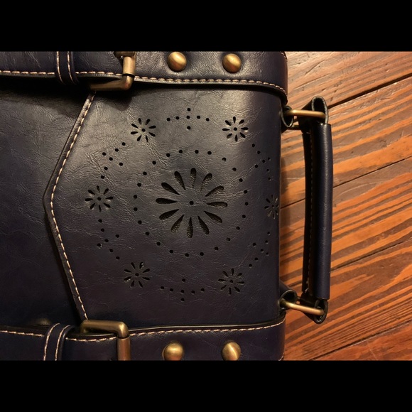 Pocketbook - Picture 3 of 4